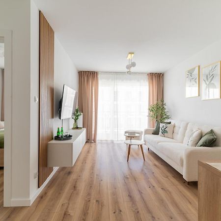 Horyzont Apartamenty - Navigator- Mozliwosc Wykupienia Sniadan!!! โควอบเซก ภายนอก รูปภาพ