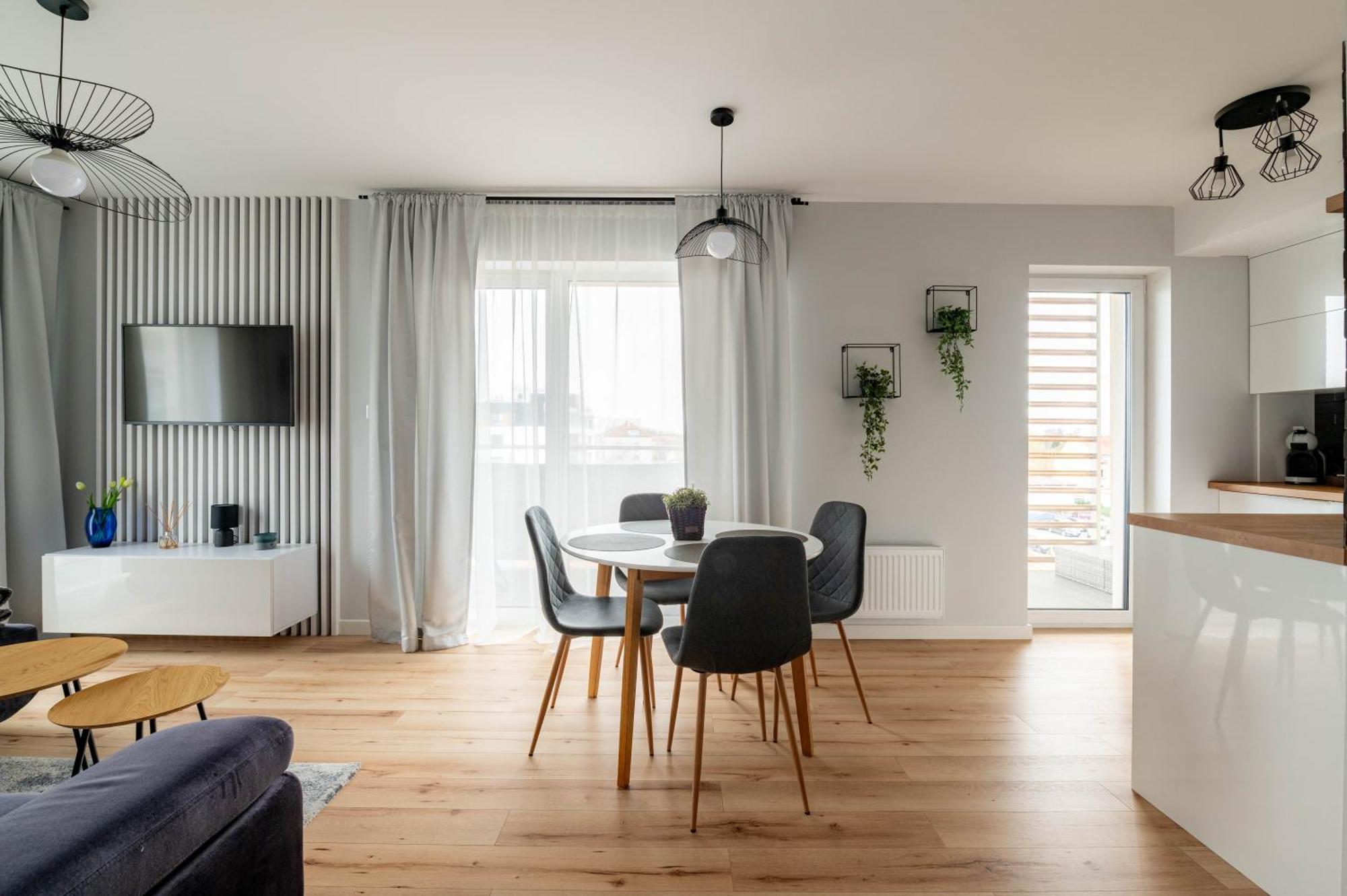 Horyzont Apartamenty - Navigator- Mozliwosc Wykupienia Sniadan!!! โควอบเซก ภายนอก รูปภาพ